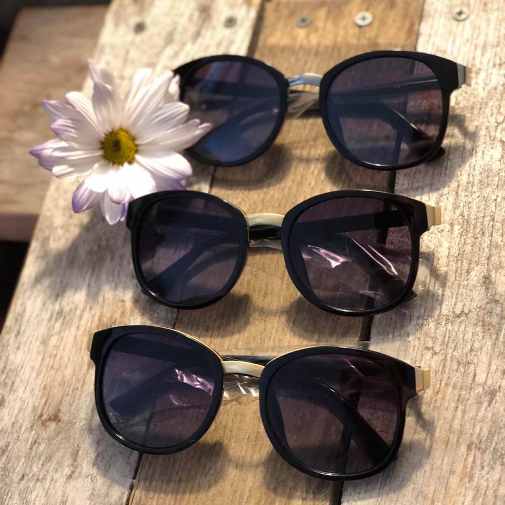 Rounded Cat Eye Sunnies